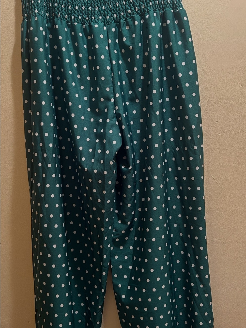 SHEIN Green Polka Dot Smocked-Waist Capris